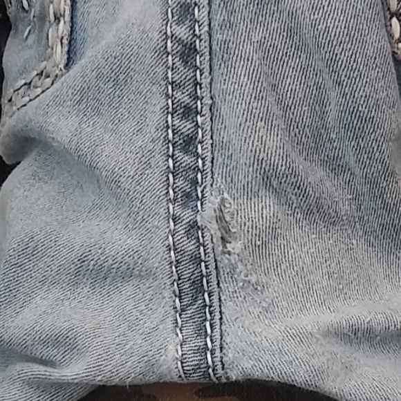 Shyanne 18 34 Slight Flare Light Jewel Pocket Jeans - Picture 8 of 8